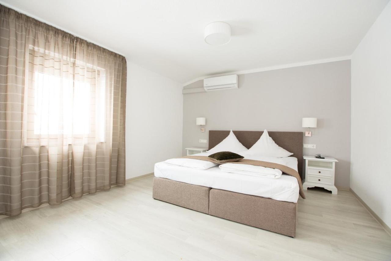Boutiquehotel Goldhahn Bio Sport & Wellness Aalen Exterior foto