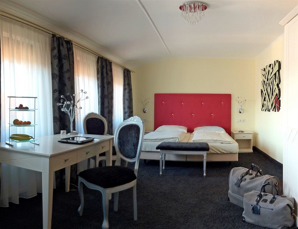 Boutiquehotel Goldhahn Bio Sport & Wellness Aalen Exterior foto